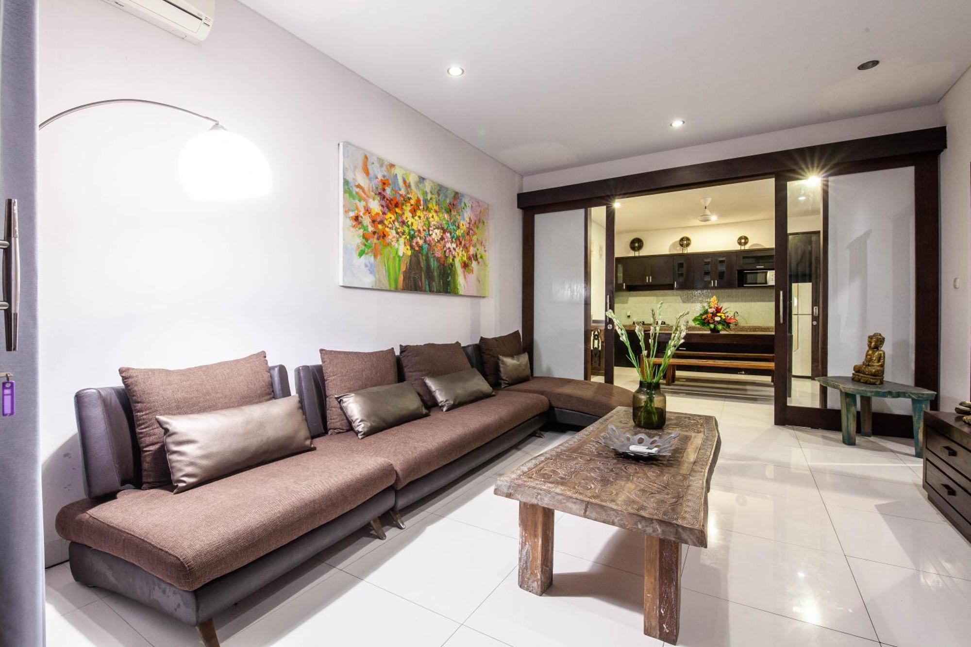 3-br Private Pool Feby Kayu Aya Street Villa Seminyak (Bali)